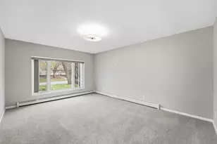 1611 10th Ave SE, Saint Cloud, MN 56304 - Photo 6