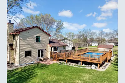 9161 N Kentucky Avenue N, Brooklyn Park, MN 55445 - Photo 16
