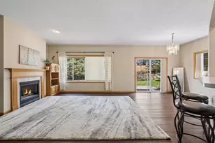 14713 Courtyard Cir, Burnsville, MN 55306 - Photo 12