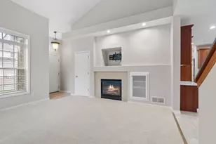 9741 Belmont Ln, Eden Prairie, MN 55347 - Photo 4