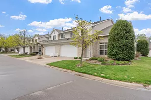9741 Belmont Ln, Eden Prairie, MN 55347 - Photo 2