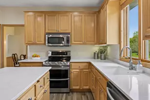 21296 Isotope Trail, Lakeville, MN 55044 - Photo 12