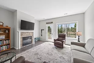 4827 Education Dr N, Hugo, MN 55038 - Photo 16