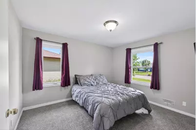 4613 Indiana Avenue N, Robbinsdale, MN 55422 - Photo 16