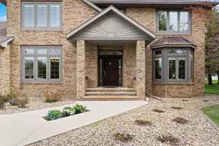805 27th St SW, Austin, MN 55912 - Photo 54