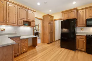 805 27th St SW, Austin, MN 55912 - Photo 18