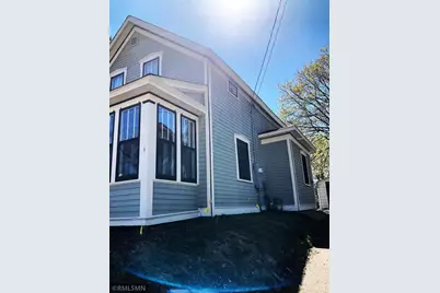 512 5th Street N, Stillwater, MN 55082 - Photo 2