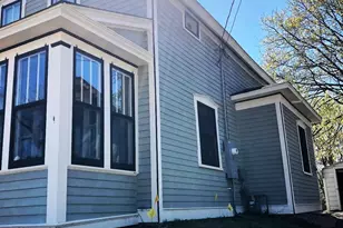 512 5th St N, Stillwater, MN 55082 - Photo 2