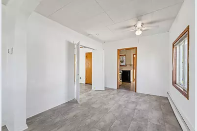 1158 Lawson Avenue E, Saint Paul, MN 55106 - Photo 8