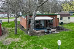 28550 Cty Hwy 145, Battle Lake, MN 56515 - Photo 2