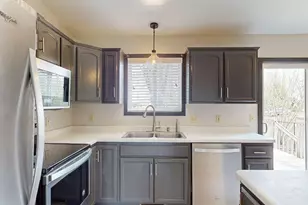 101 9th Ave NE, Dodge Center, MN 55927 - Photo 8