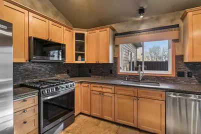 19625 Ireland Way, Lakeville, MN 55044 - Photo 8