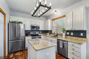 8516 Kirkwood Ln N, Maple Grove, MN 55369 - Photo 14