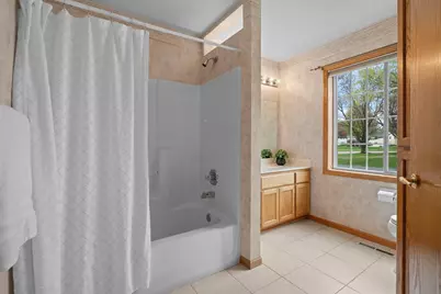 8524 Telford Crossing, Brooklyn Park, MN 55443 - Photo 24