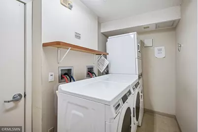 26 10th Street W #803, Saint Paul, MN 55102 - Photo 22