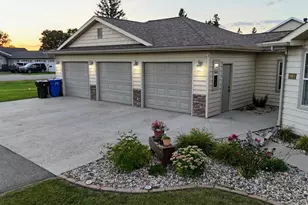 1994 Longview Dr, Detroit Lakes, MN 56501 - Photo 4
