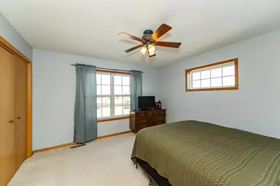 619 Pointe Court SW, Rochester, MN 55902 - Photo 12