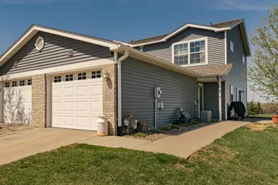 619 Pointe Court SW, Rochester, MN 55902 - Photo 1