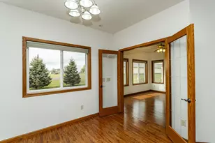 645 Ashley Ln, Owatonna, MN 55060 - Photo 14