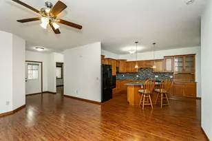 645 Ashley Ln, Owatonna, MN 55060 - Photo 6