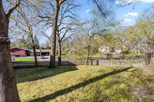 13701 Krestwood Dr, Burnsville, MN 55337 - Photo 26