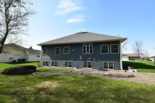 645 Lancaster Blvd, Zumbrota, MN 55992 - Photo 38