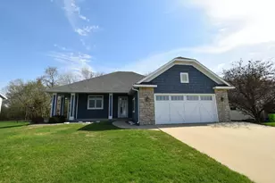 645 Lancaster Blvd, Zumbrota, MN 55992 - Photo 1