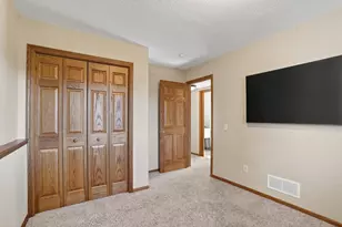 7505 Edgewood Dr, Mounds View, MN 55112 - Photo 24