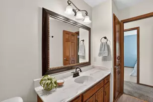 7505 Edgewood Dr, Mounds View, MN 55112 - Photo 20