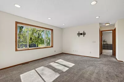 7505 Edgewood Drive, Mounds View, MN 55112 - Photo 12
