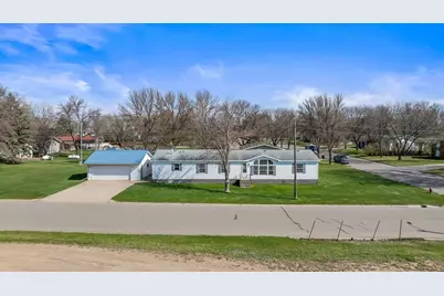 501 Cedar Street, Milroy, MN 56263 - Photo 1