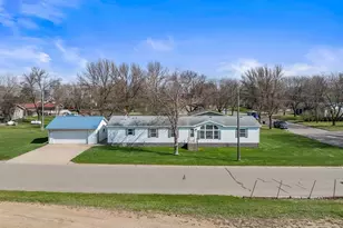 501 Cedar St, Milroy, MN 56263 - Photo 1