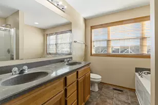 9980 Wildflower Dr, Eden Prairie, MN 55347 - Photo 20