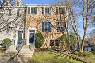 9980 Wildflower Dr, Eden Prairie, MN 55347 - Photo 30