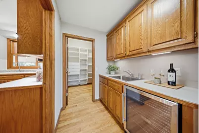 869 Mendakota Court, Mendota Heights, MN 55120 - Photo 20
