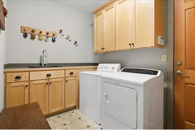 9447 Woodridge Court, Savage, MN 55378 - Photo 24