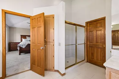 3861 Lone Cedar Lane, Chanhassen, MN 55318 - Photo 28