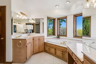 3861 Lone Cedar Ln, Chanhassen, MN 55318 - Photo 26