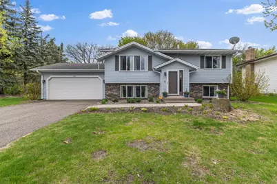 7501 82nd Avenue N, Brooklyn Park, MN 55445 - Photo 1