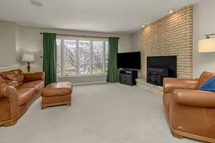 1661 Hilo Ave N, Oakdale, MN 55128 - Photo 4
