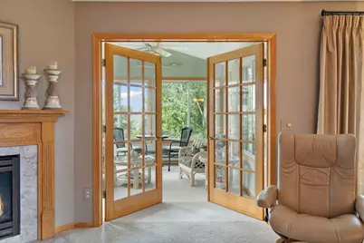 1867 Merlot Curve, Eagan, MN 55122 - Photo 4