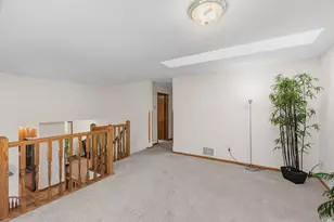 699 Calvin Ct, Eagan, MN 55123 - Photo 12