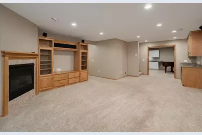20588 Kearney Path, Lakeville, MN 55044 - Photo 34