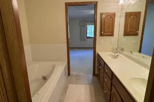 1617 Alvina St, Red Wing, MN 55066 - Photo 20