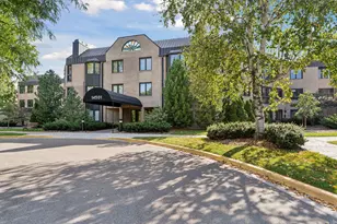 14501 Atrium Way, Minnetonka, MN 55345 - Photo 2