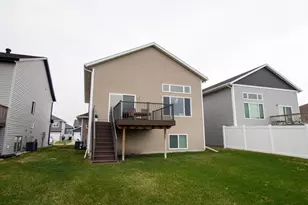 6877 17th St S, Fargo, ND 58104 - Photo 28