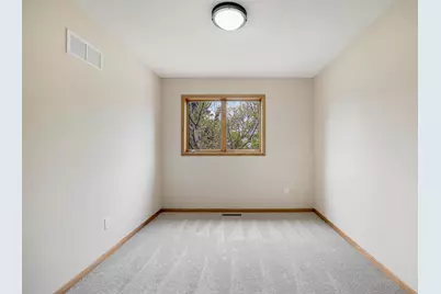8128 Dawn Avenue, Inver Grove Heights, MN 55076 - Photo 24
