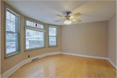 1381 White Bear Avenue N, Saint Paul, MN 55106 - Photo 10