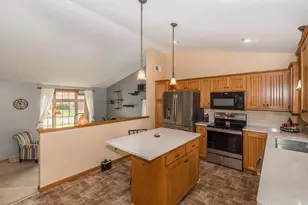 1721 Prairie View Ln NE, Sauk Rapids, MN 56379 - Photo 8