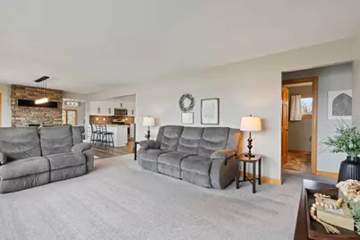 6246 Highland Scenic Road, Baxter, MN 56425 - Photo 14